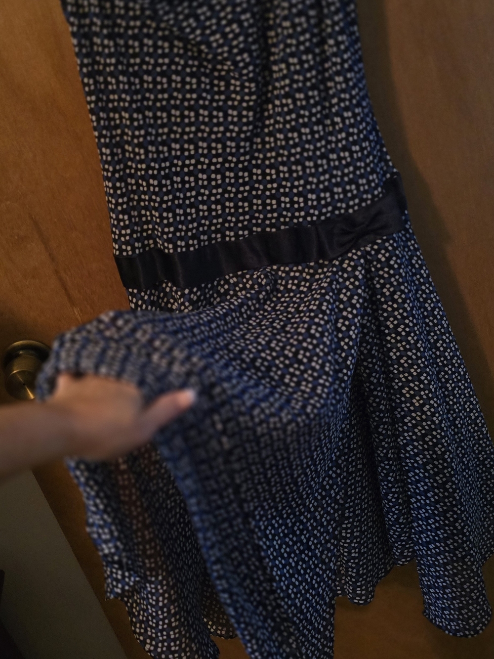 Sleeveless Navy Cowl-Neck Fit & Flare Dress with Satin Waist - Picture 5 of 5